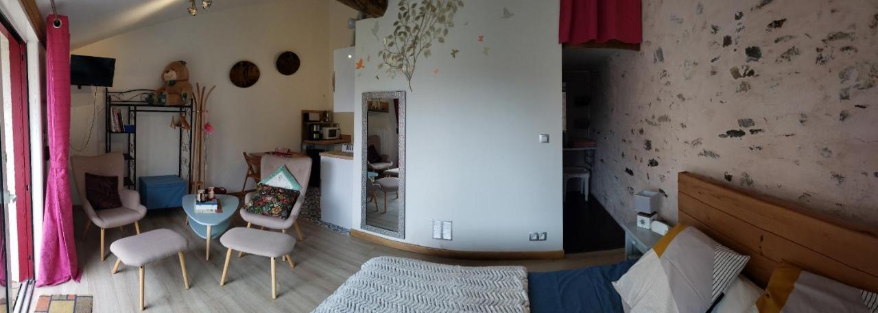 La Chevrerie Bed & Breakfast Vairé Екстериор снимка